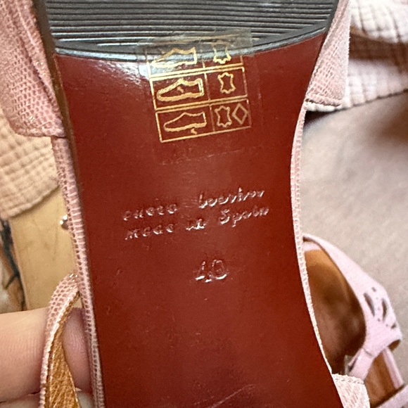 Anthropologie Chie Mihara pink sandal heels Sz 40 - Picture 7 of 7